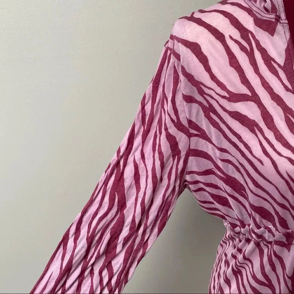 Athleta Pink Zebra Print Hooded Tunic Cover-Up Drawstring Waist Size Medium - Picture 6 of 14